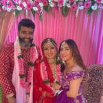 Aalisha Panwar Instagram - Soo happy for you both.. finally tied the knot.. .. Congratulations and have a very Happy Married Life ahead.. all my Love and Good Wishes to u both.. 🥰😘❤️🎂🥳🎉🍾🎊 @munishakhatwani @sameernthakur