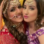 Aalisha Panwar Instagram - Soo happy for you both.. finally tied the knot.. .. Congratulations and have a very Happy Married Life ahead.. all my Love and Good Wishes to u both.. 🥰😘❤️🎂🥳🎉🍾🎊 @munishakhatwani @sameernthakur
