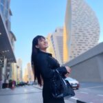 Aalisha Panwar Instagram - My mom says - “Enjoy Life every time with a Smile” .. just trying listening to her.. !! 👀🤷‍♀️🥰 . . . #dubaieye #dubai #throwback #wednesdayvibes #happyme #positivevibes Dubai United Arab Emirates