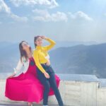 Aalisha Panwar Instagram - Haha.. ..,, Happyyyy Birthdayyy Barbiedoll.. … 🎂🥳🎉🎁🎊 see what I found .. 😅🤣 from then till now our journey together.. keep growing beautifully and gracefully May all your dreams come true.. ., Tu ek saal aur purana Ho gya..🤣🤣❤️💋 @aarohi_panwar_18