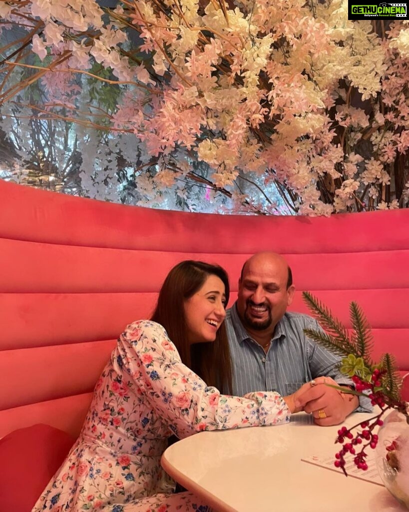 Aalisha Panwar Instagram - A Date with Dad.. ..!! 🥰👨‍👧💗 @_dineshpanwar_