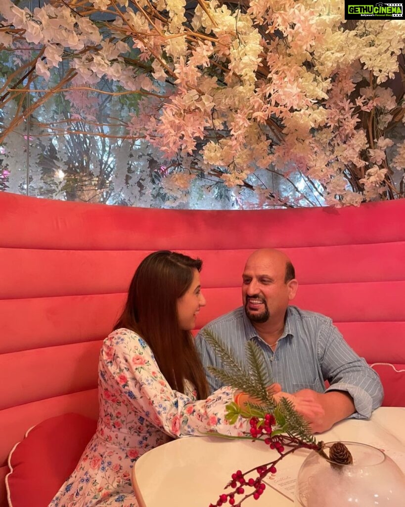 Aalisha Panwar Instagram - A Date with Dad.. ..!! 🥰👨‍👧💗 @_dineshpanwar_