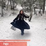 Aalisha Panwar Instagram - ❄️🌨️🥶🏔️🥰💁‍♀️.. . . . . . #reelitfeelit #reelkrofeelkro #hipikaromorekaro #reeling #Kashmir #winters #snow #bts #comingsoon