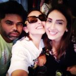 Aanchal Khurana Instagram - Jagerbomb's 🎇🪬🔥 Mera director kaisa ho ???? DD jaisaaaa ho 😛 @deepakchavanofficial ✨🙌🤗 . . . . #fridaynight #instalike #instagood #vibe #