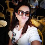 Aanchal Khurana Instagram - Jagerbomb's 🎇🪬🔥 Mera director kaisa ho ???? DD jaisaaaa ho 😛 @deepakchavanofficial ✨🙌🤗 . . . . #fridaynight #instalike #instagood #vibe #