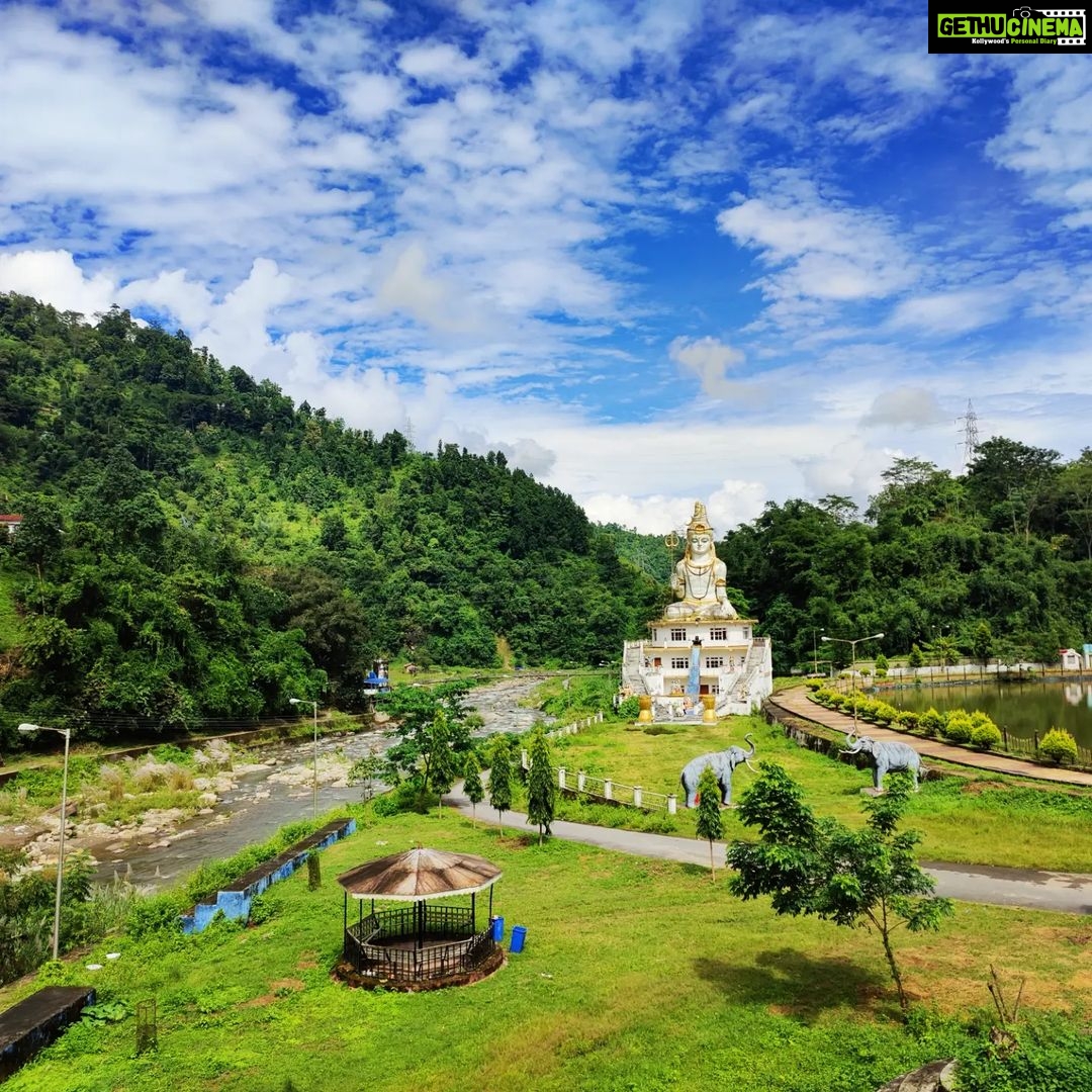 Aanchal Khurana Instagram - Everything comes from Shiva and goes back to Shiva β¨π«β¨βπ₯ . . . #sikkim #pelling #travel #travelgram #instagood #instatravel #sikkimtourism #sikkimdiaries #roadtrip #darjeeling #gangtok #blessed #thankyougod #alhumdullilah #abundance Sikkim
