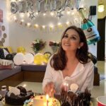 Aanchal Khurana Instagram - Thankyou God and all of you for so much love. I am grateful for who i am and what i have. I am grateful for the ups and downs. I appreciate the lessons and the blessings and i am grateful for what yet has to come. Shukr itna sabr dene k liye aye khuda 🤲😇🙏❤️ . . . . #sabr #shukr #grateful #blessed #loved #appreciationpost #thankyou #birthdaygirl #happyday #happybirthday #homedecor #thankyoueveryone #loveyouzindagi Birthday Post
