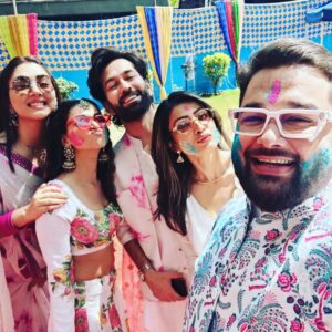 Aanchal Khurana Instagram - High how are you 🥂🌟