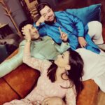 Aanchal Khurana Instagram – Your Vibe Attracts Your Tribe 
@ajay.nagrath @abhinavabu