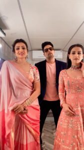 Aanchal Khurana Instagram - Dancing our way into the weekend 💃🏻🕺💃🏻 If you think normal is boring come hang with us . . #dance #trending #reelitfeelit #video #music #pink @section_pull_up