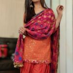 Aanchal Khurana Instagram - Dard toh bas akele he sehna padta hai, bheed to bas farz adaa karti hai 🙃🙂🙃 . . . #instafashion #photooftheday #like4likes #likeforlikes #likes4like #follow #balh2 #badeacchelagtehain2 #aanchalkhurana #womensfashion #brokenheart #trust #dard #limitless #photooftheday #viralpost #reelitfeelit #emotions #fakelove #nohumanityleft #empathy #selfish #selfcentered #hatelove