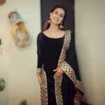 Aanchal Khurana Instagram - If it's not black, put it back 🖤 . . . . #chickweedbyak #designerwear #instafashion #buyonline #online #clothing #photooftheday #like4likes #likeforlikes #likes4like #follow #followforupdates #balh2 #badeacchelagtehain2 #aanchalkhurana #womensfashion #onlineboutique #photooftheday #viralpost #instafashion #fashion