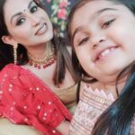 Aanchal Khurana Instagram - I prioritise people who bring me peace ✨💫💛 @aarohi_123kumawat . . #instagood #reelitfeelit #reelkarofeelkaro #aanchalkhurana #pihu #brinda #badeacchelagtehain2 #balh2