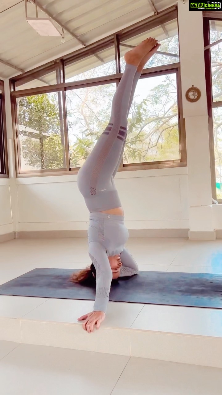 Aashka Goradia Instagram - The beat mat - ❤️
