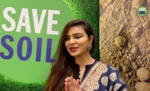 Aashka Goradia Instagram - The #SaveSoil initiative by @Sadhguru is the biggest movement of our time. Please join me and let us make it happen, for ourselves and future generations. @consciousplanet #savesoil 🙏🏽 Visit savesoil.org for more info.