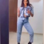 Aashka Goradia Instagram – Tuesday Tip
Create an emergency fund, do it before you invest anywhere.
.
.
.
.
.
#invest #personalfinance #getrichwithaashka #getrich Ahmedabad, India
