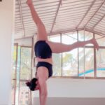 Aashka Goradia Instagram - New M O O D 💥🤛🏼
