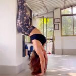 Aashka Goradia Instagram - #HollowBack #Handstand #Inversions
