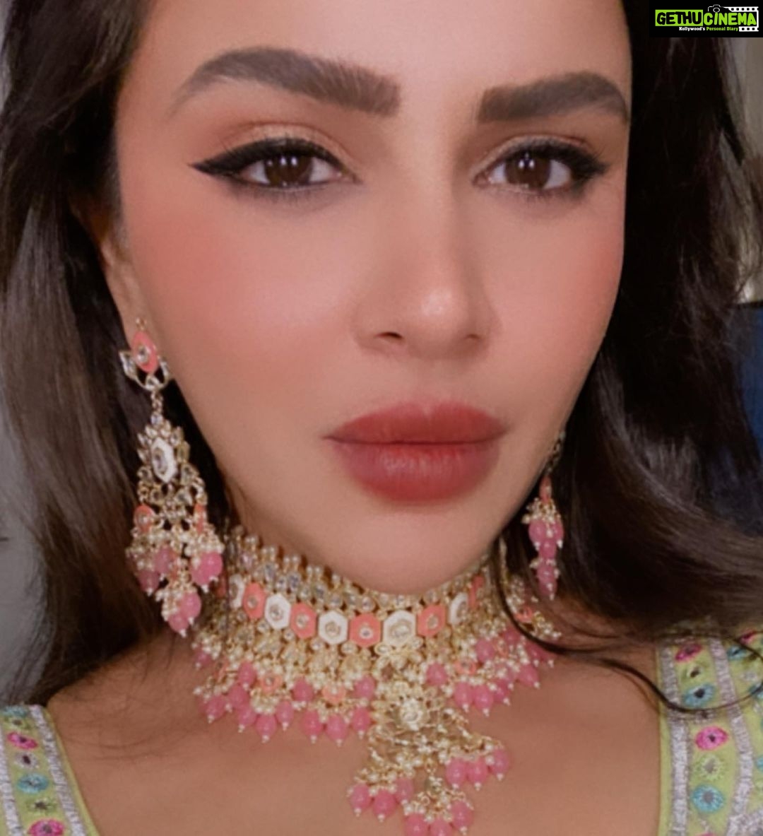 Aashka Goradia Instagram - 💚 . . . . . . . . . Goa