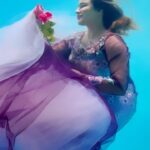 Aashka Goradia Instagram - Satiable 🦋 🌹 Will share more of this experience! Joy is in sharing the story about - the calm after the struggle. . . . . . . . . . . #underwater #underwaterphotography #underwatershots #calm #struggle #real #overcome #fears
