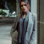 Aasiya Kazi Instagram - ♠️ Photographer:- @jaysingal_ Stylish:- @yashasvisingh19 Makeup:- @thombrekapil Hair:- @meenakshikolvankar