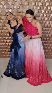 Aasiya Kazi Instagram - Blooper! For ppl who think making reels is an easy task for us 🙇🏻‍♀️🙈 @toral_rasputra MUA:- @makeoversbyneeta #trending #trendingreels #instagram