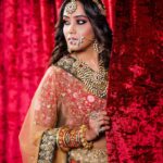 Aasiya Kazi Instagram - 👑👸🏻 Shoot for @exotic_oud_india @nuzhathashir Impeccable makeup by the celebrity makeup artist @glamup_by_farah @farahptl_11 11 . The Queen Hair Stylist @hairtrendzbysmita . Lovely costume by @shreedesignersaree . The beautiful jewellery by @tiptopindia . Amazing cinematography by @a.m.irfann . My support system❤️ @princess_simrah & @saniya_khan_quotes