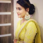 Aasiya Kazi Instagram – 🌟💫
Stylist:- @yashasvisingh19 
Wearing:- @rajarani_couture 
Earring:- @zaya.jewels 
Hair:- @meenakshikolvankar 
Nails by:- @thenailartschooldipikaparihar
