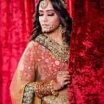 Aasiya Kazi Instagram - 👑👸🏻 Shoot for @exotic_oud_india @nuzhathashir Impeccable makeup by the celebrity makeup artist @glamup_by_farah @farahptl_11 11 . The Queen Hair Stylist @hairtrendzbysmita . Lovely costume by @shreedesignersaree . The beautiful jewellery by @tiptopindia . Amazing cinematography by @a.m.irfann . My support system❤️ @princess_simrah & @saniya_khan_quotes