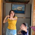 Aasiya Kazi Instagram - On her demand ! ❤️ Following the trend...lil late though 🙇🏻‍♀️ #following #trending #trendingnow #instagram #reels
