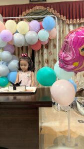 Aasiya Kazi Instagram - I wish to fulfill all your dreams…. ❤️❤️😘😘
Happy birthday mera baby ❤️

#birthday #birthdaygirl #happybirthday #love