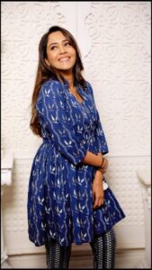 Aasiya Kazi Instagram - ARIZA ❤️💫🧿

📸:- @sachinkumarphotographyy 
👗:- @ariza_vogue 
💆🏻‍♀️:- @meenakshikolvankar