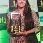 Aasiya Kazi Instagram - Couldn’t express the overwhelming emotions we’re feeling into words. Received the 1st award for ARIZA, a steppingstone towards our big dream. Thank you all for the Love & Support you have given our brand throughout our journey. We hope to have you onboard forever #perfectwomanmagazine #perfectwomanachieversaward #ariza #reelsinstagram #reels #instagram