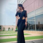 Adaa Khan Instagram – …Coz this Nari Loves her Saree 🖤