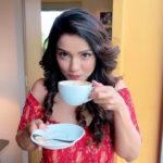 Adaa Khan Instagram - "Words cannot espresso how much coffee beans to me."☕️♥️ . . #feelkaroreelkaro #feelitreelit #reelsinsta #reeling #reels #trending #coffee #funnyvideos #comicreels #comedy #mondaymadness #adaakhan Grand Hyatt Mumbai