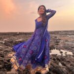 Adaa Khan Instagram – Desi ROCKS!! 🪨 💙
.
.
#photooftheday #ootd #indianwear #fashion #style #fashionista #lookbook #stylefile #instagood #instadaily #fyp #fashionlikeadaa #monsoon #monsoon #monsoonvibes #adaakhann