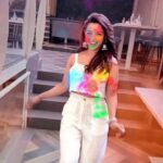 Adaa Khan Instagram - May the colours of love fill your lives with happiness and peace. Wishing everyone a VERY HAPPY HOLI ❤️🌈 . . 🧣- @nidhikurda 👗- @howwhenwearclothing @vblitzcommunications 📍: @amanziskydeck . . #ReelHoliParty #ReelsPeHoli #HappyHoli #HoliHai #ReelHoliChallenge #ReelsPeTV #IndianTVFiesta #feelkaroreelkaro #feelitreelit #adaakhan