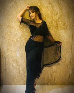 Adaa Khan Instagram - …Coz this Nari Loves her Saree 🖤