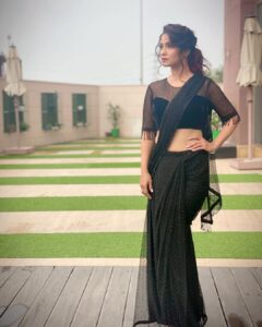 Adaa Khan Instagram - …Coz this Nari Loves her Saree 🖤