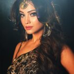 Adaa Khan Instagram – She’s a mystery …..🖤
So what’s your fav dialogue of shesha ?? 
.
.
📸 – @smileplease_25 
💄- @ansarisharfuddin 
.
.

#adaakhan #naagin6 #shesha #black