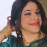 Addite Shirwaikar Malik Instagram - Just coz I love love love this song #marathimulgi #reels #wedding #reelsofinstagram