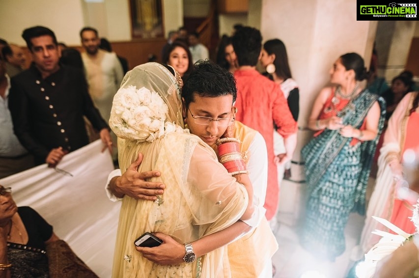 Additi Gupta Instagram - I will never win this game without you… 🧡 Happy rakshabandhan aaiya.. @akshat.gupta3