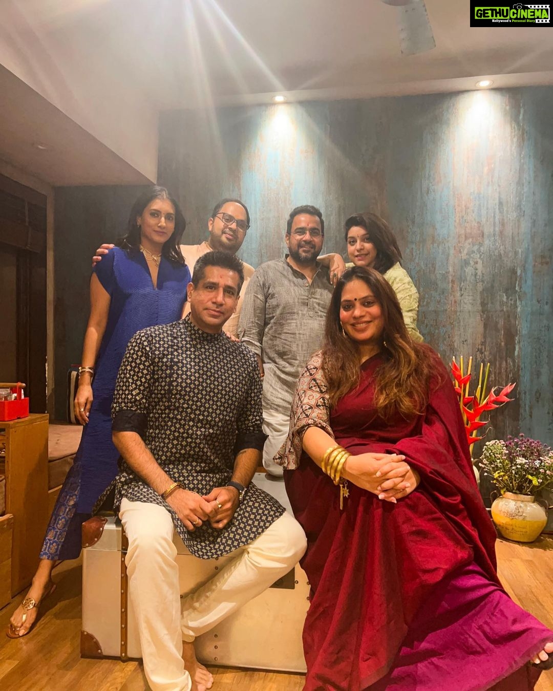 Additi Gupta Instagram - Happy Diwali Everyone ✨