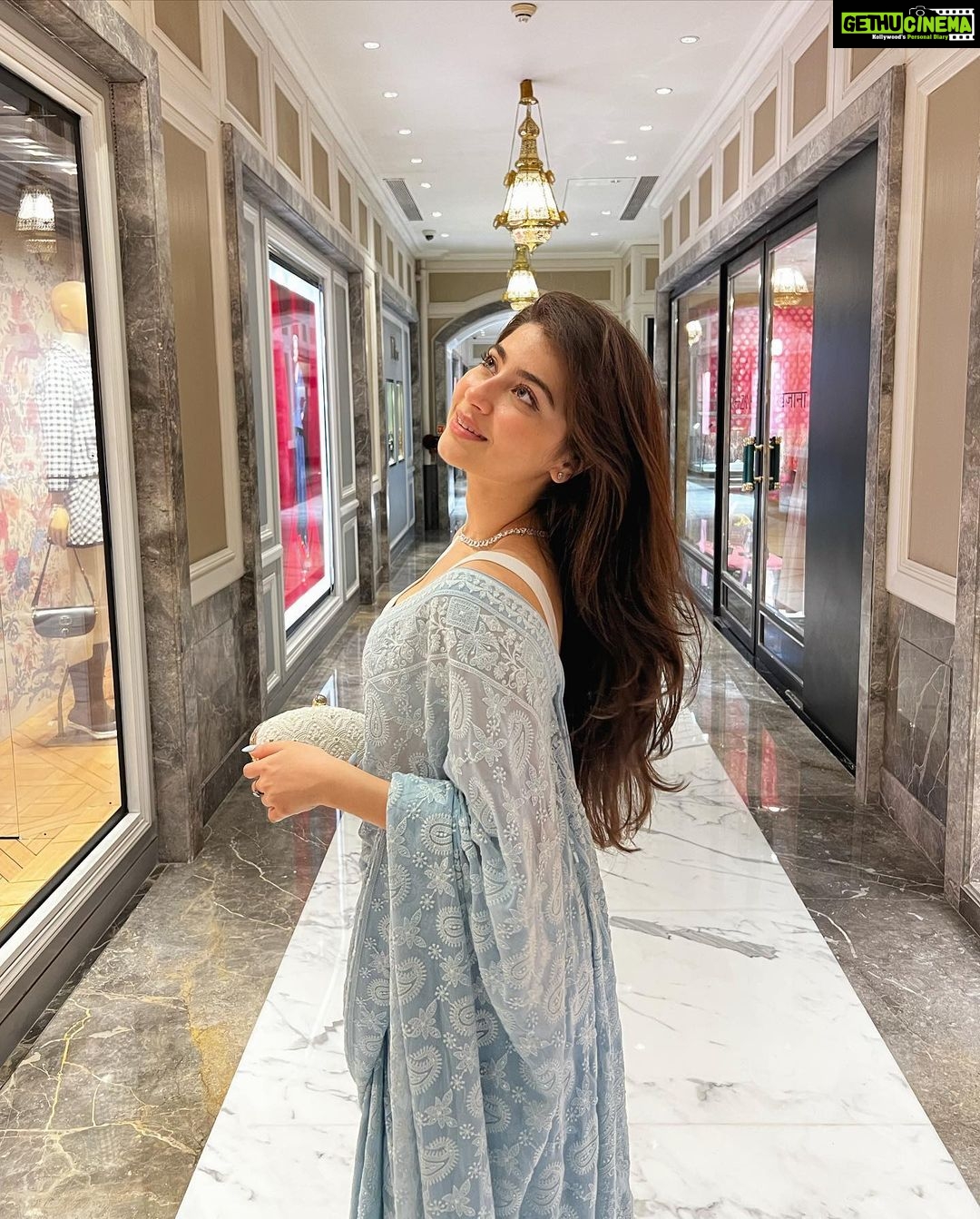 Aditi Bhatia Instagram - had a saaree day in the middle that i forgot to post about 🫢