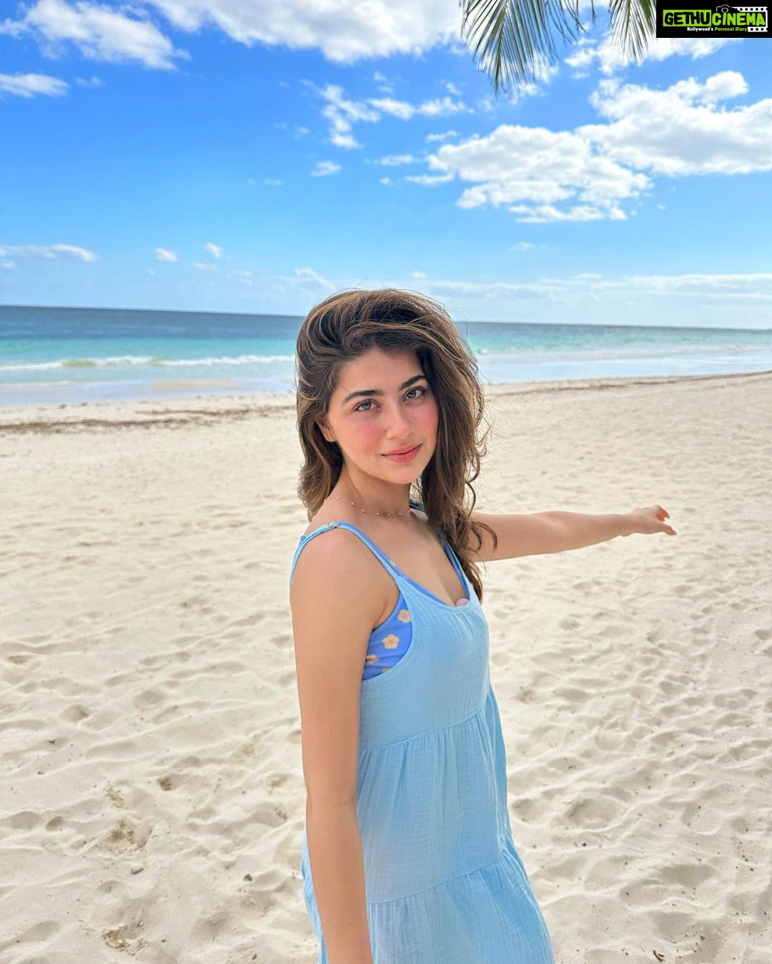 Aditi Bhatia Instagram - no i’m not stopping an auto …. Tulum, México