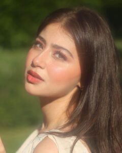 Aditi Bhatia Instagram - 🍯