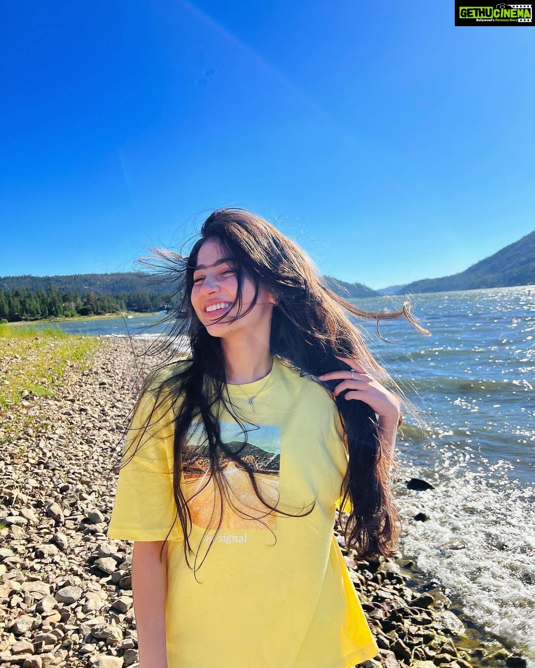 Aditi Bhatia Instagram - worth the drive 🐥 Big Bear Lake, California