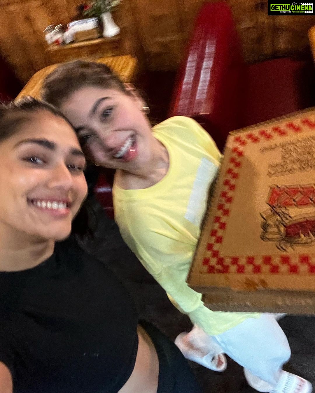 Aditi Bhatia Instagram - worth the drive 🐥 Big Bear Lake, California