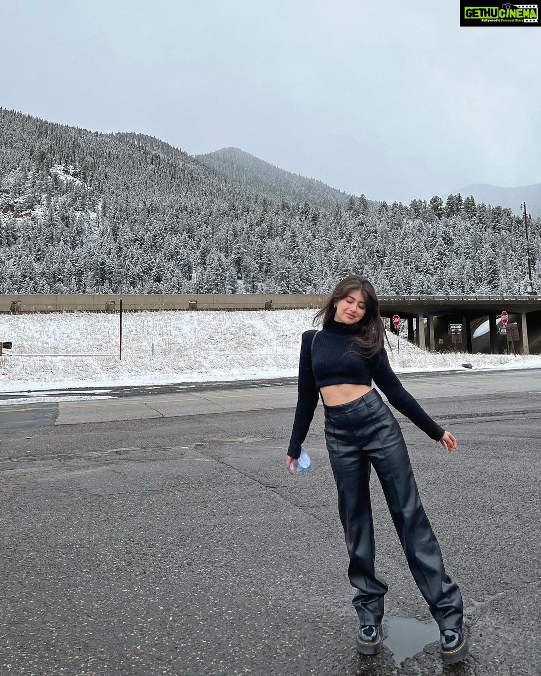 Aditi Bhatia Instagram - quick stop to freeze ❄️ Vail, Colorado