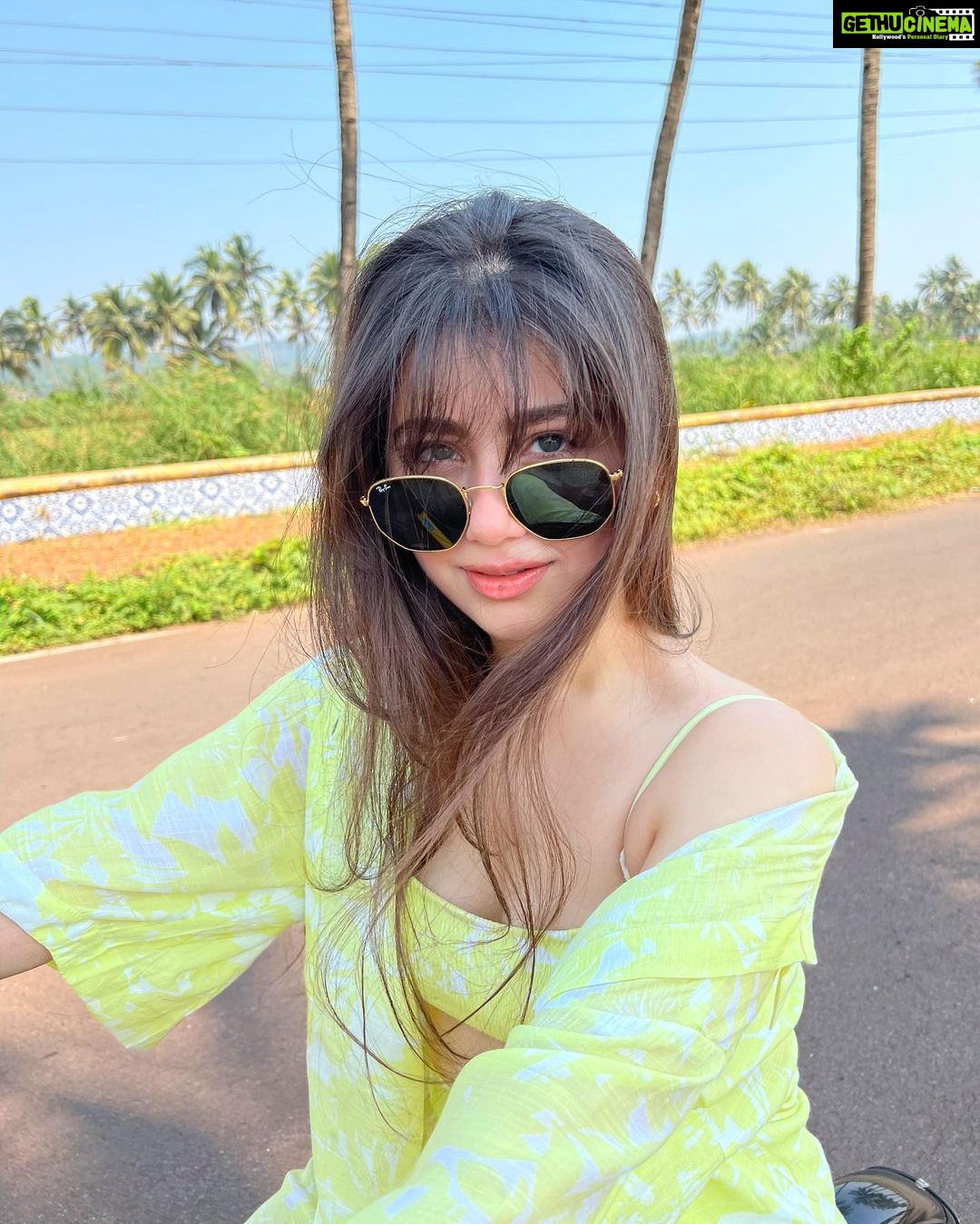 Aditi Bhatia Instagram - wanna go for a ride?